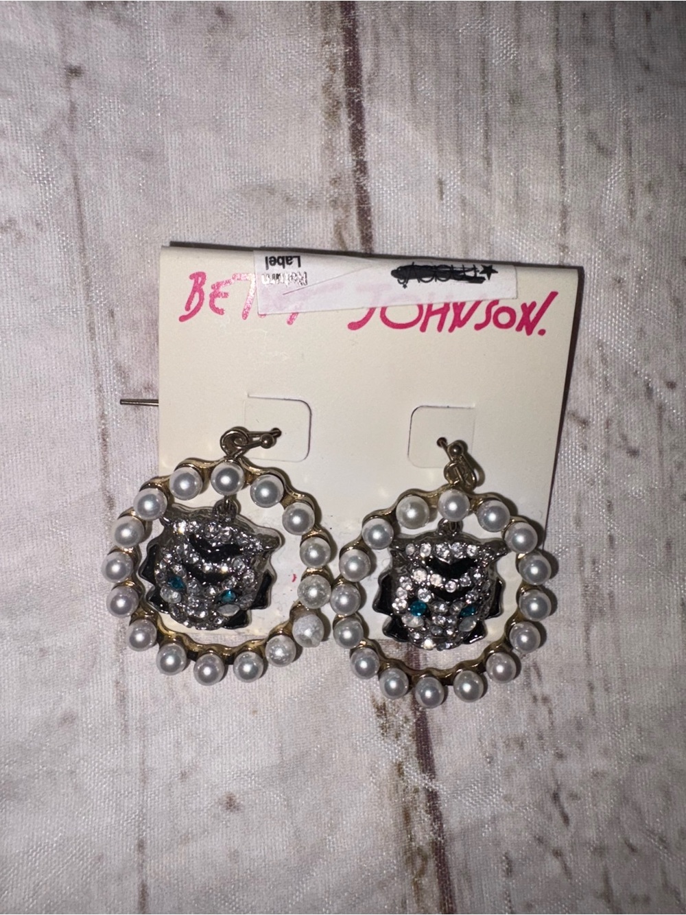 Betsey Johansen magical creature collection tiger orbital dangly earrings new!